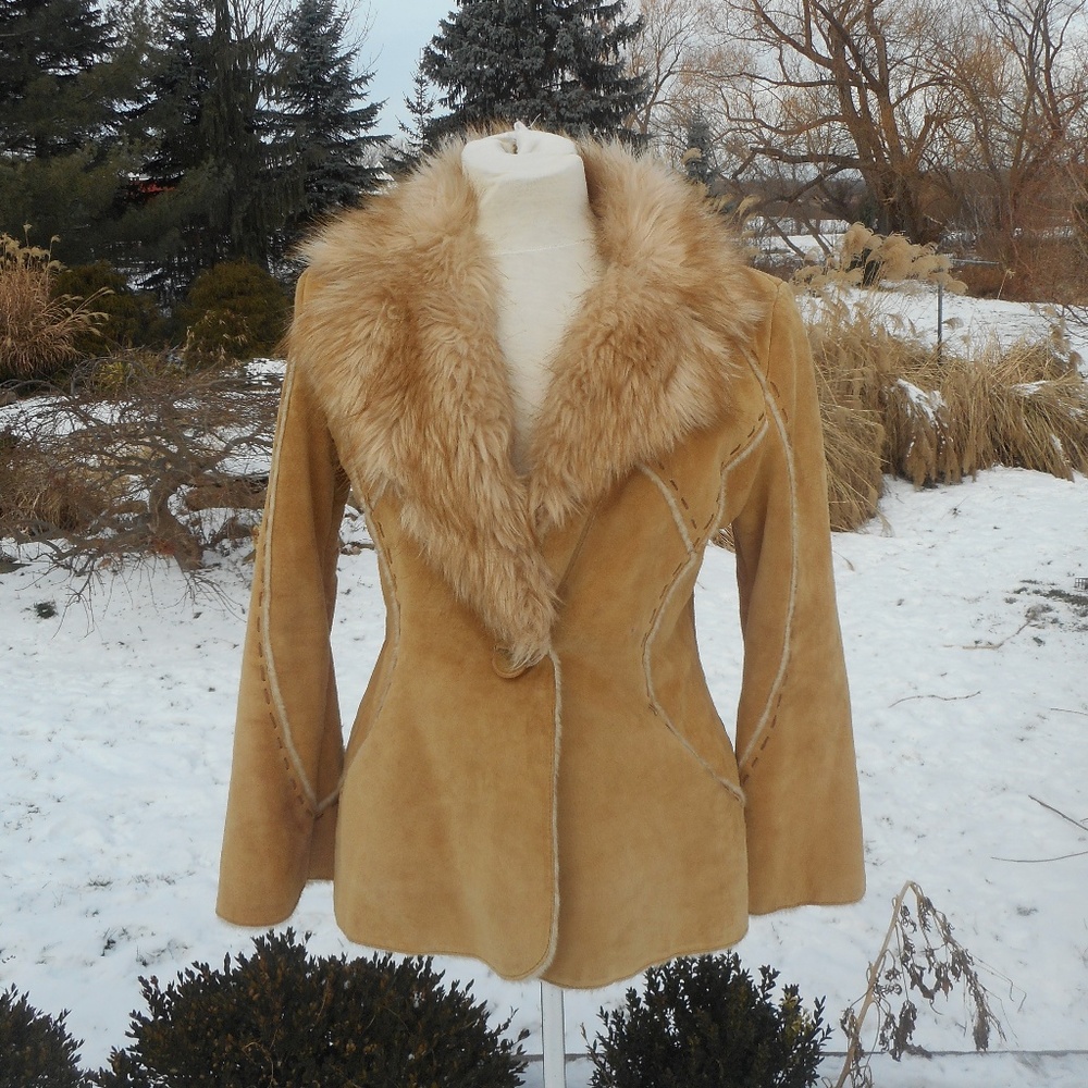 Vintage 90"S Guess Winter Leather Faux Fur Coat.